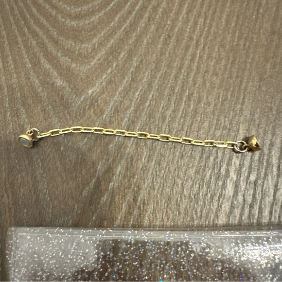 Melania Clara 18K Gold Plated Crown Clasp/Green Enamel Heart Pendant Necklace - Picture 4 of 9